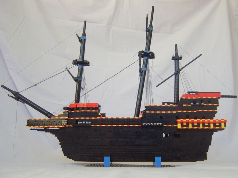 Illustration for article titled Blimey! An Epic History of Britain As Shown Through Lego